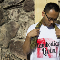 Men's/Unisex Tee: Red Krama Cambo Livin