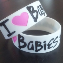 "I Heart BaBieS" Wristband White