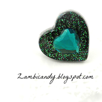 Adjustable sparkly black heart ring