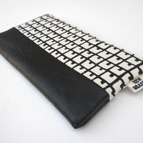 LEATHER + WHITE & BLACK GEO CLUTCH