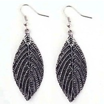Textured Vintage Leaf Earrings