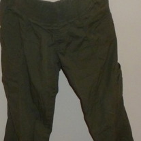 Dark Green Cargo Capris-Duo Maternity Size Large