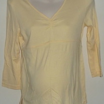 Yellow V Neck Top-Old Navy Maternity Size Small CLTE1
