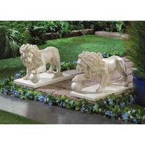Guardian Lion Statue Pair
