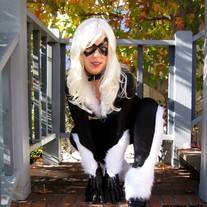 Crouching Thief 8x10 Print