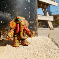 ELEPHANTOS "HEAT" resin mini figure