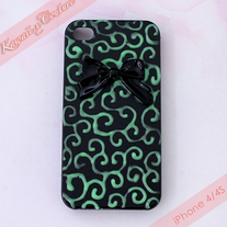 Glow Swirls iPhone 4/4S Case