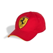 Ferrari_red_classic_shield_hat_medium