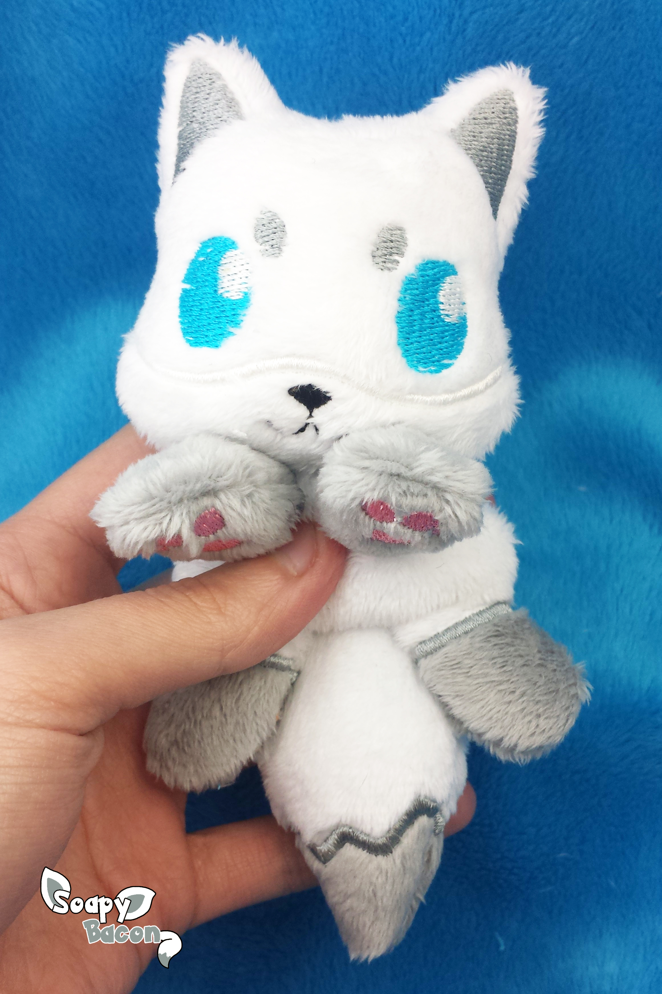 soapybacon white silver fox palm sized beanie plush soapybacon white silver fox palm sized beanie plush