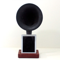 iHorn - iPad - iPad mini - iPhone - Acoustic Speaker Horn - Vintage Radio look - Old Time Speaker System for your iDevice