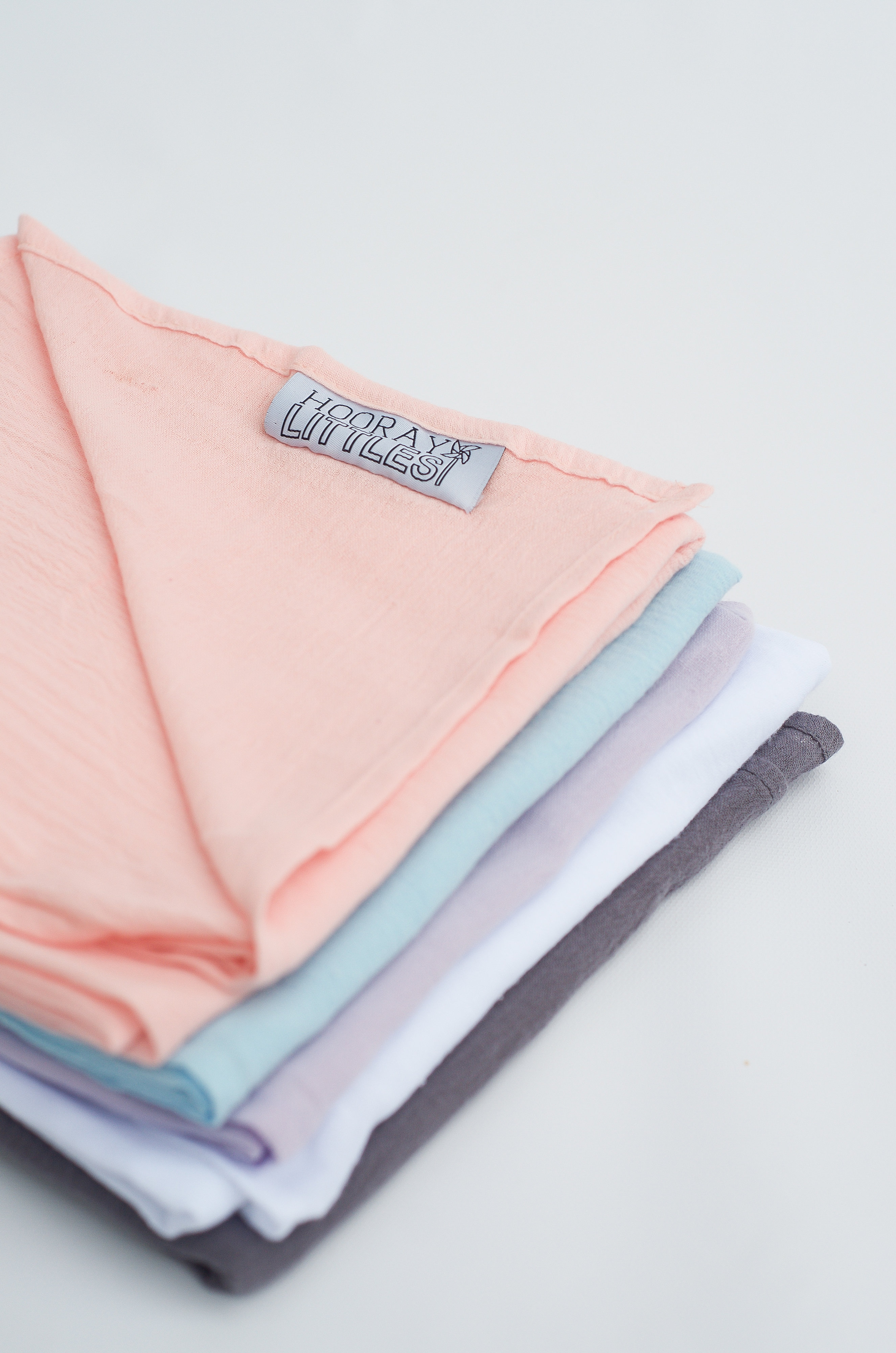 Car Seat Swaddle Peachy Pink · Hooray Littles