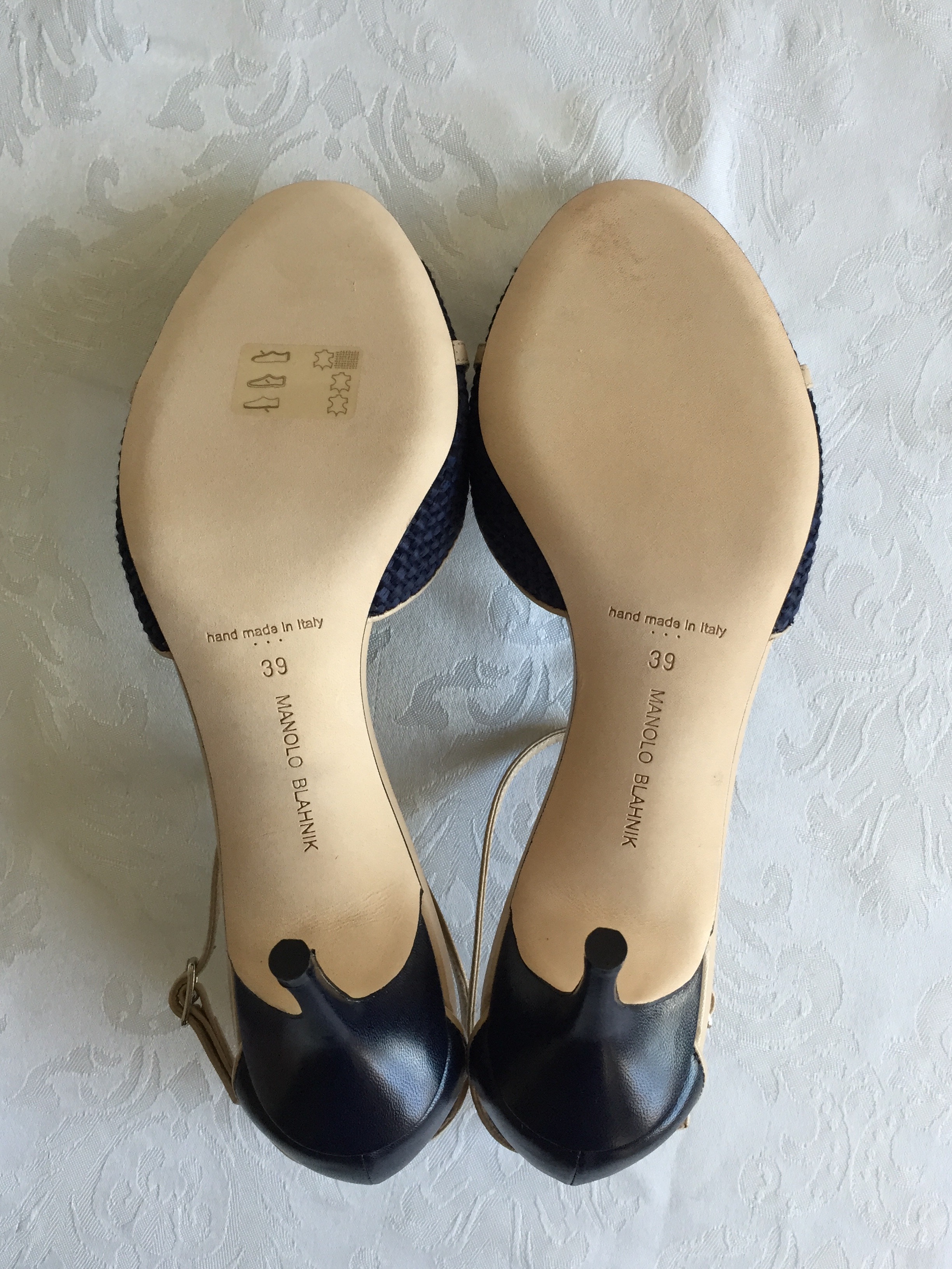 manolo blahnik open toe heels