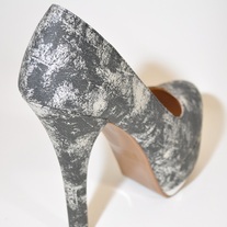 Black + White Pump by Fever