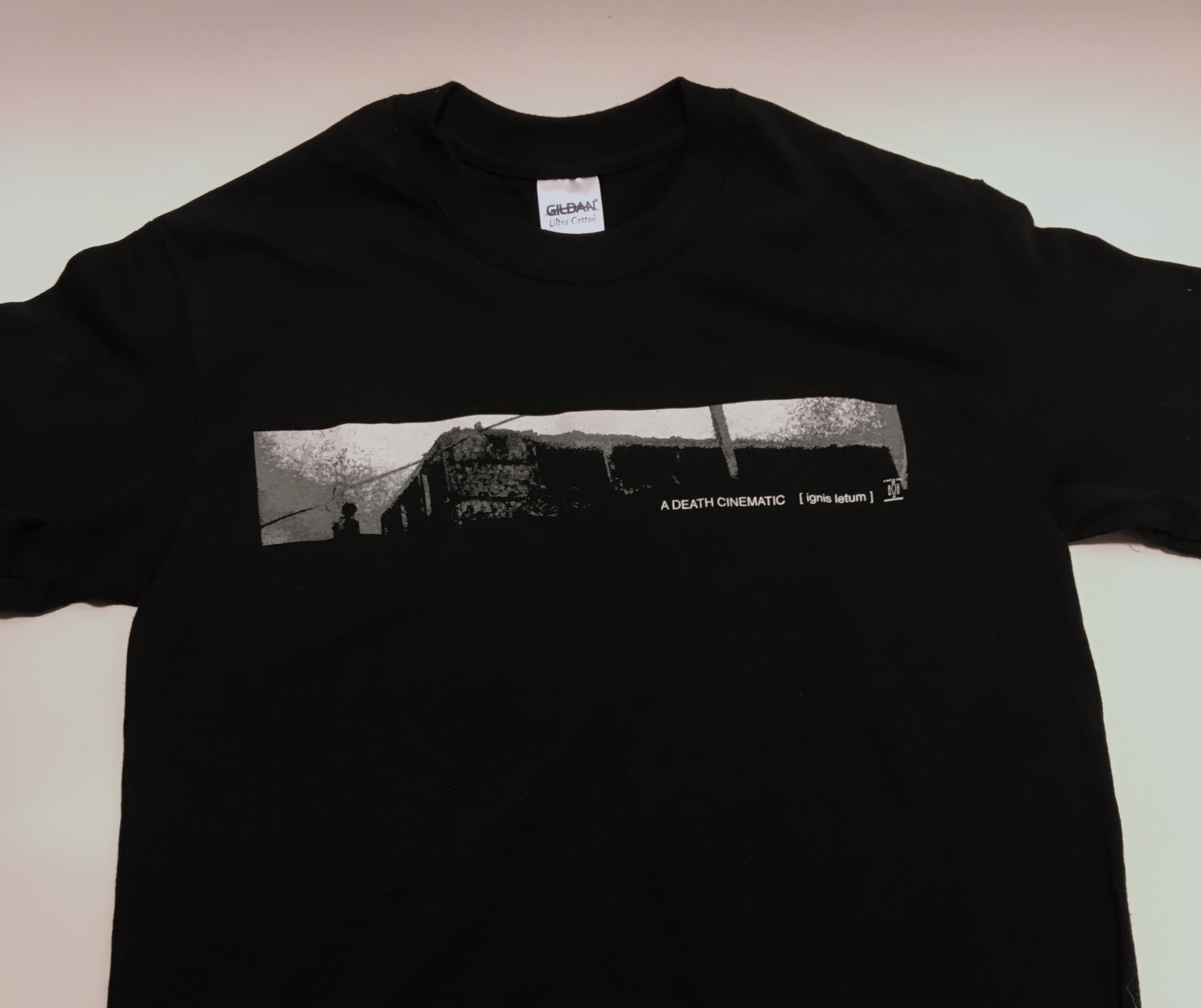 mountain equipment ignis t shirt