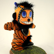Wooden Qee 