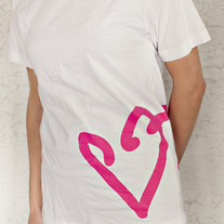 v-neck tee