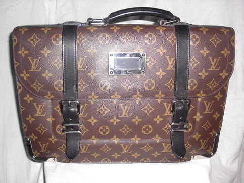Louis Vuitton LV 100% AUTH Men's Briefcase Larry Monogram 