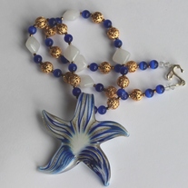 Colbalt_ce_gold_neck_w_murano_pend_medium