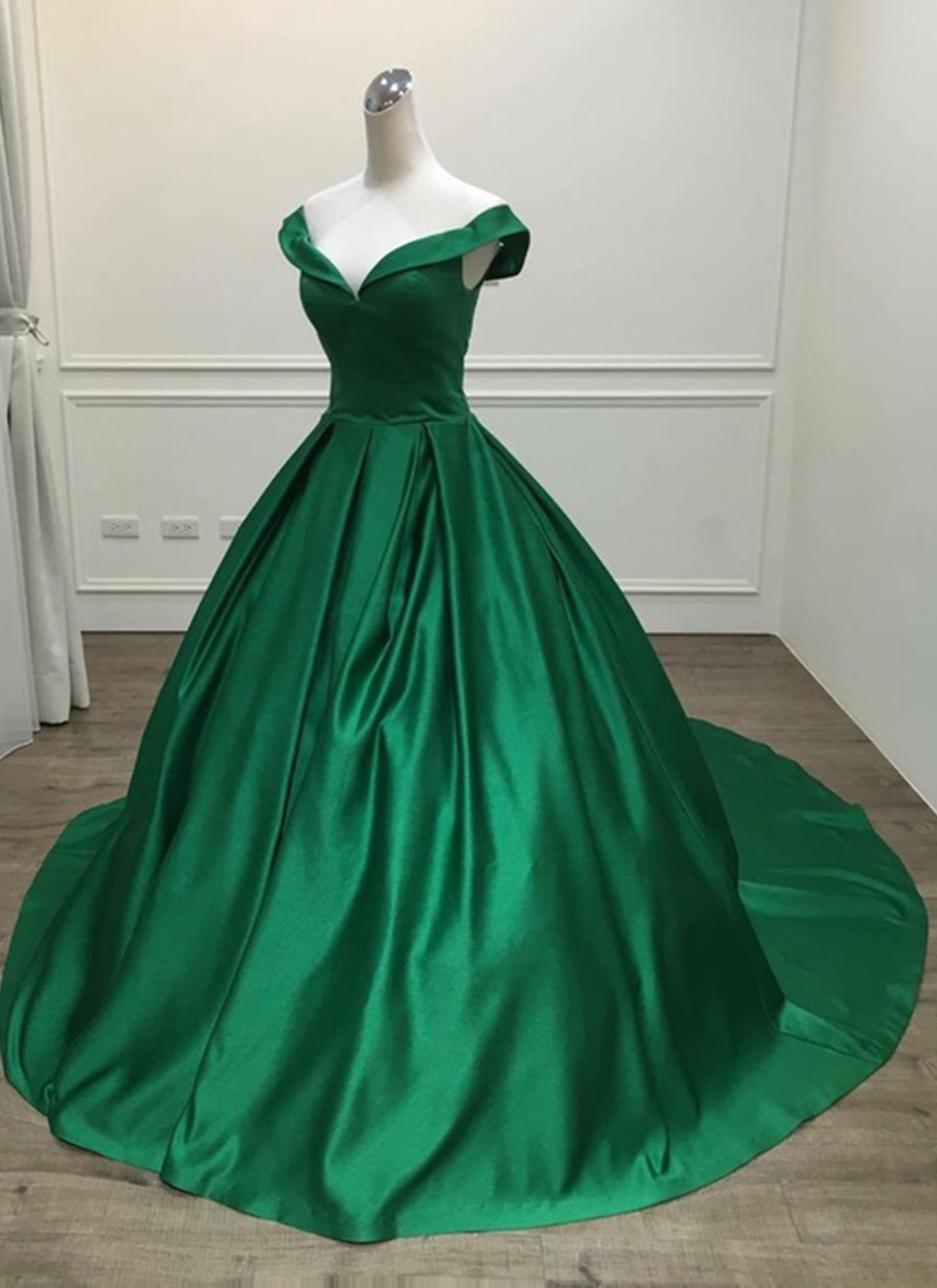 Deep Green Long Prom Dress