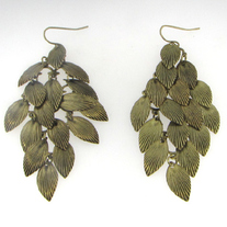 Vintage Gold Filigree Leaves Earrings