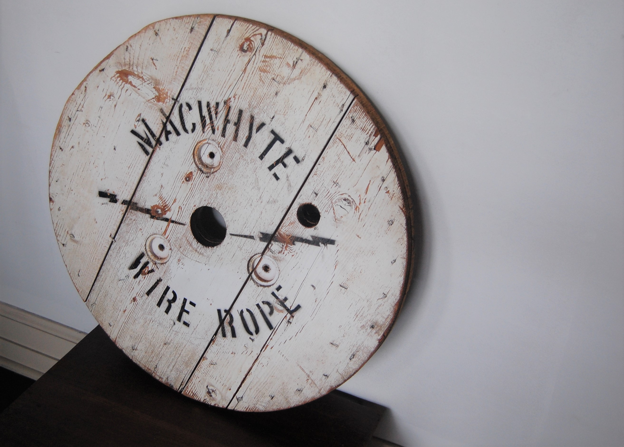 vintage spool sign macwhyte