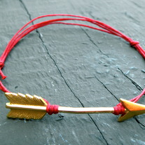 The Hunger Games, Katniss' Arrow Bracelet in Red