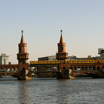 Berlin_20bridge_medium