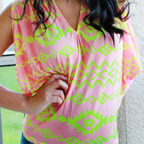 Peach_20neon_medium