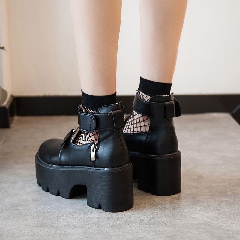 doll platform shoes