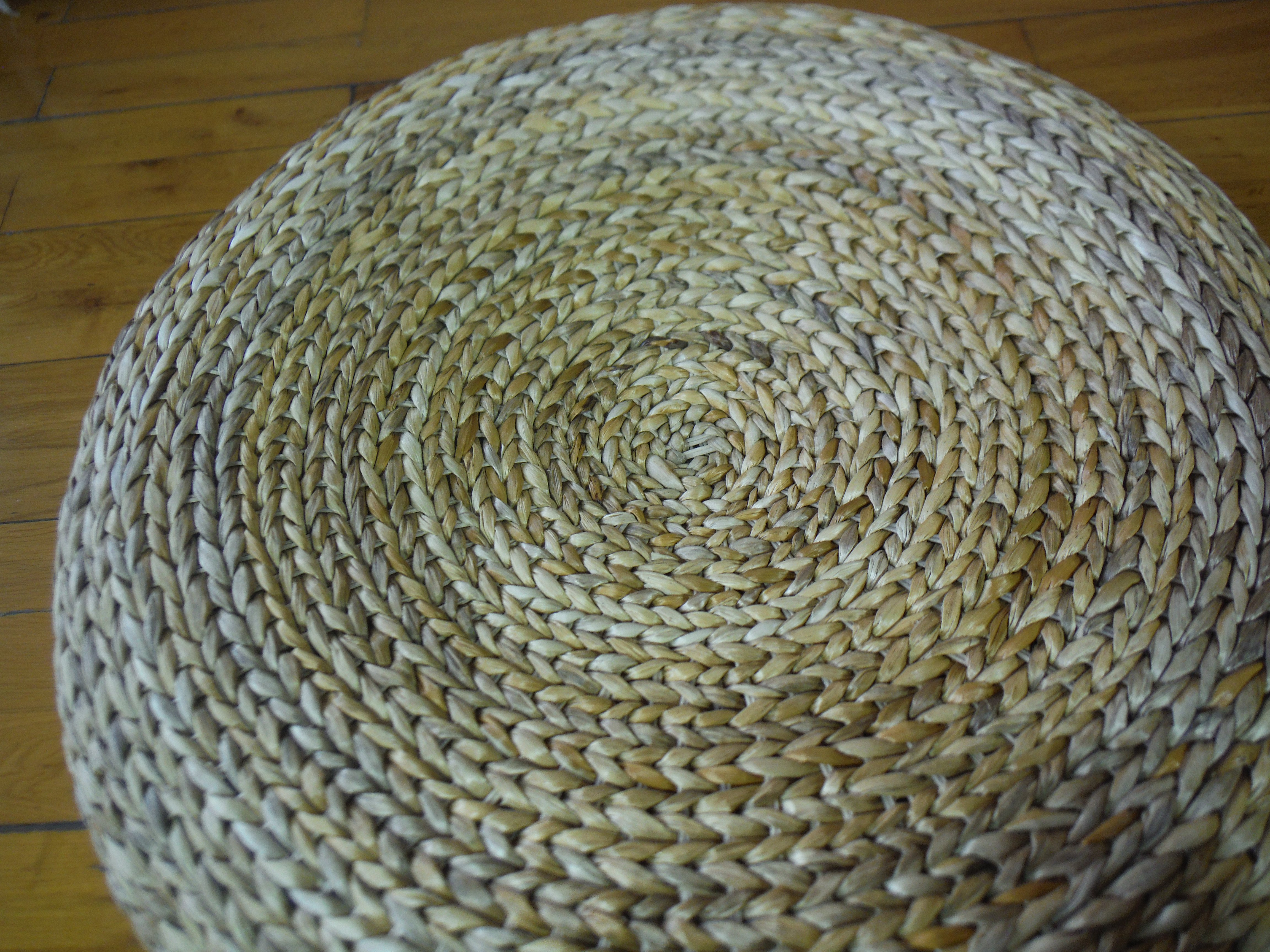 Round Floor Cushion Straw Pouf Footstool Floor Seating Yoga