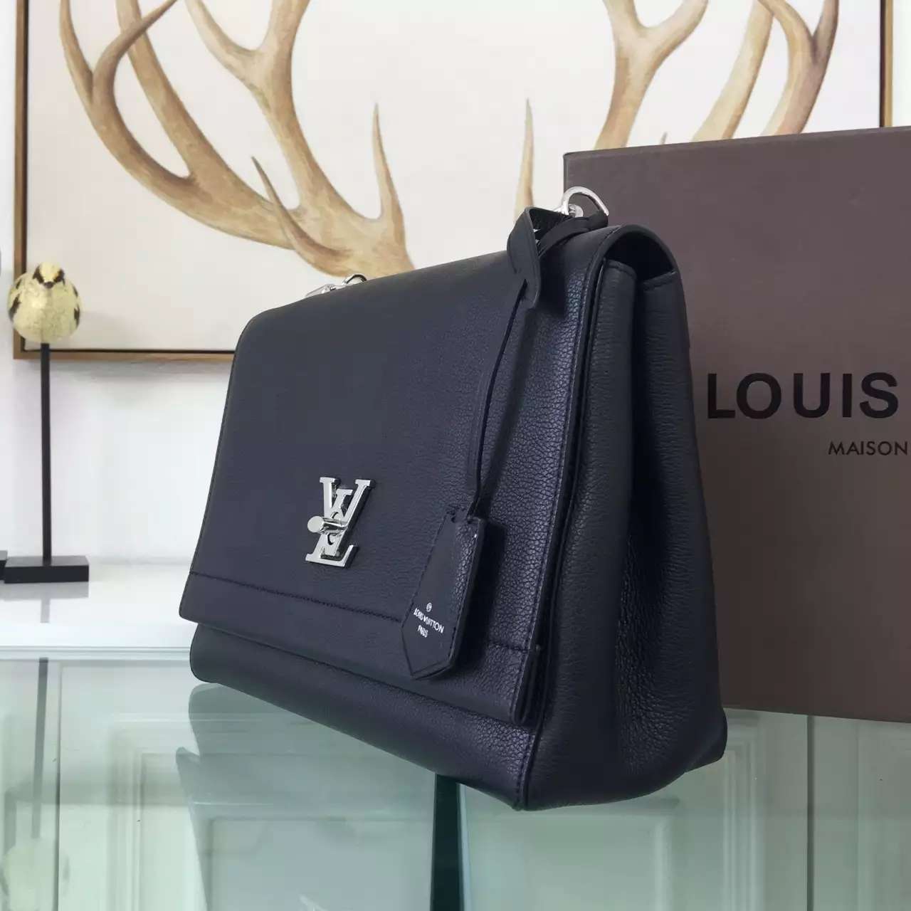 Louis Vuitton Lockme II Noir on Storenvy