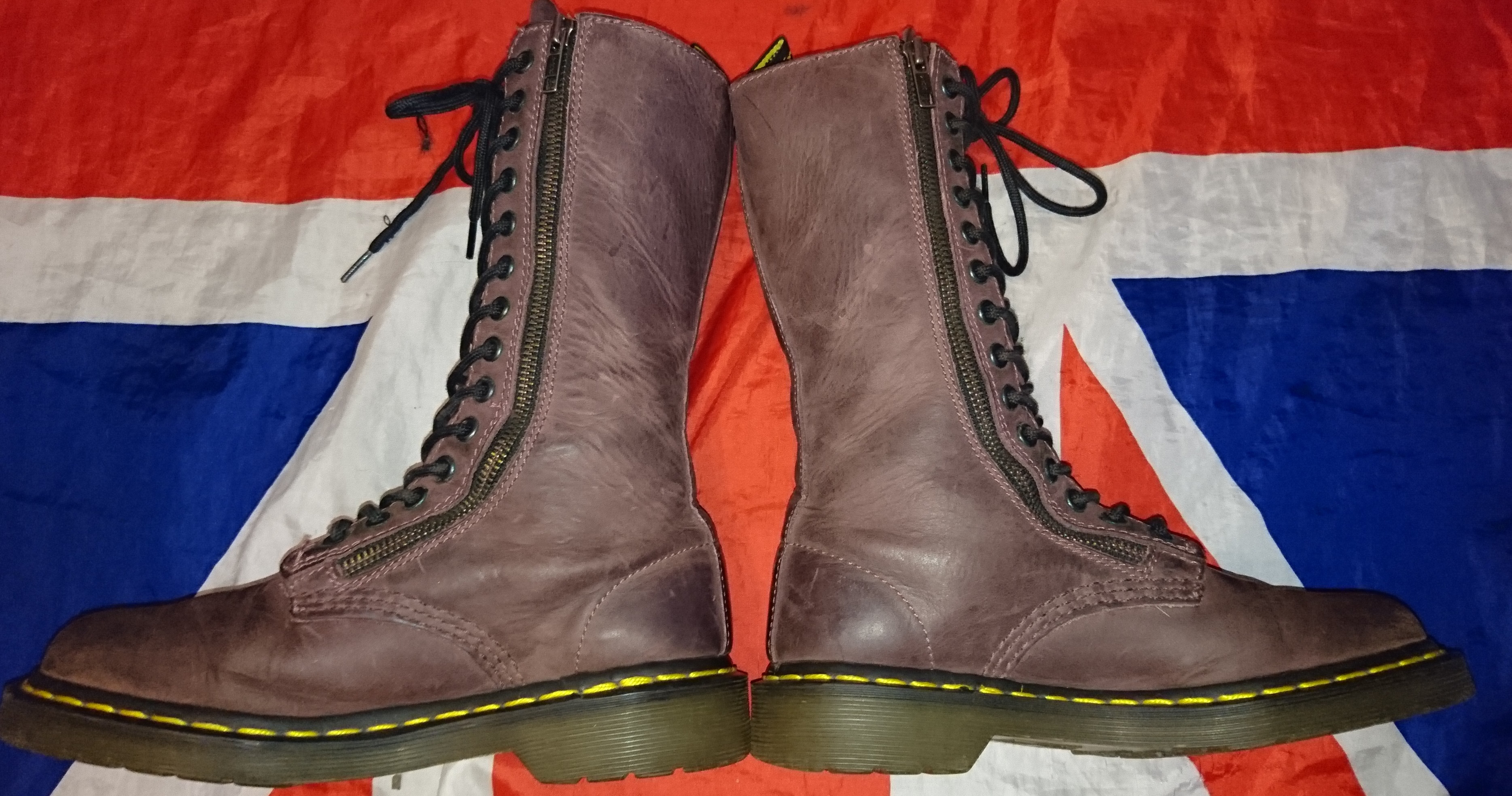 doc martens 9733