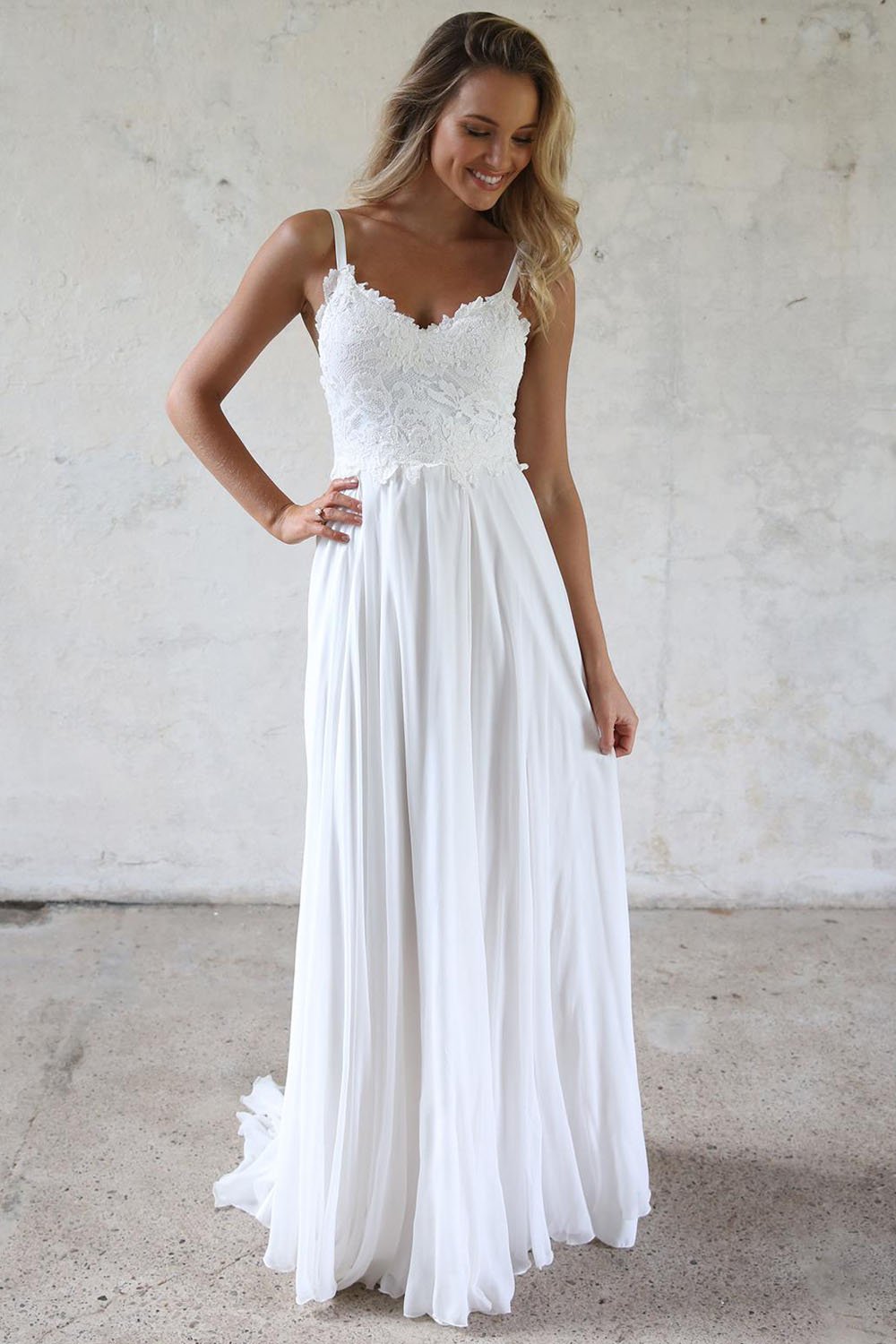 cute dresses for beach wedding