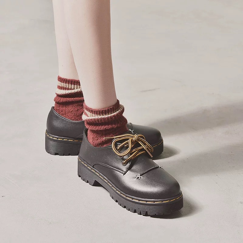 black platform shoes with laces